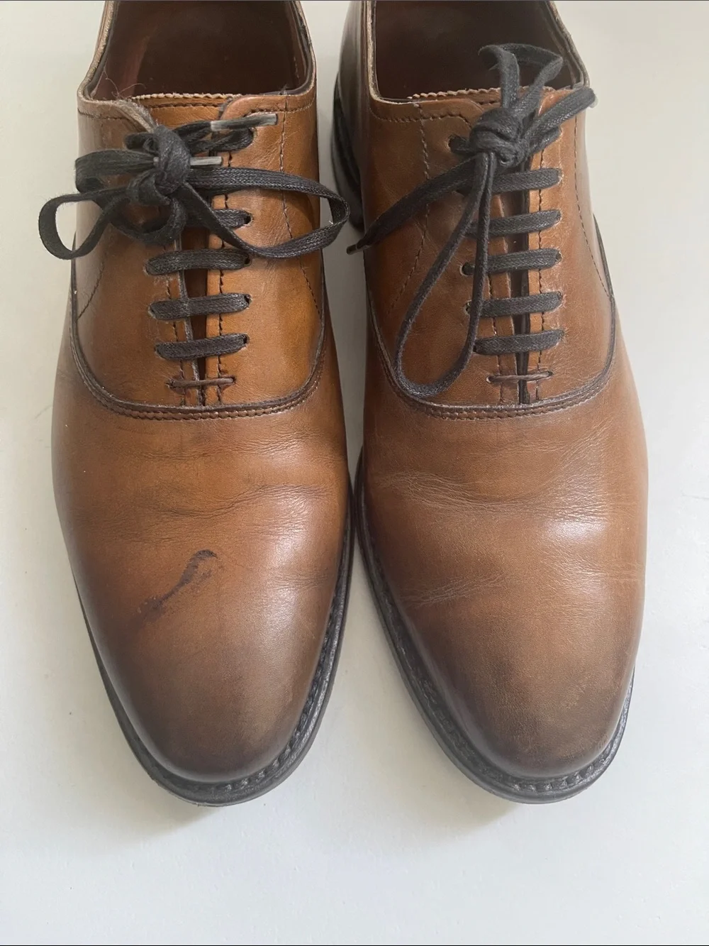 Allen Edmonds Carlyle Plain Toe Oxfords Size 7.5 D